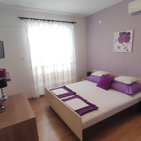Apartmani Valentino Makarska Exterior foto