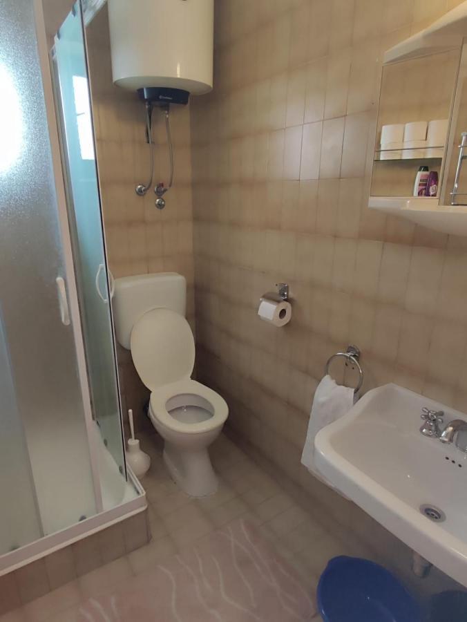 Apartmani Valentino Makarska Exterior foto